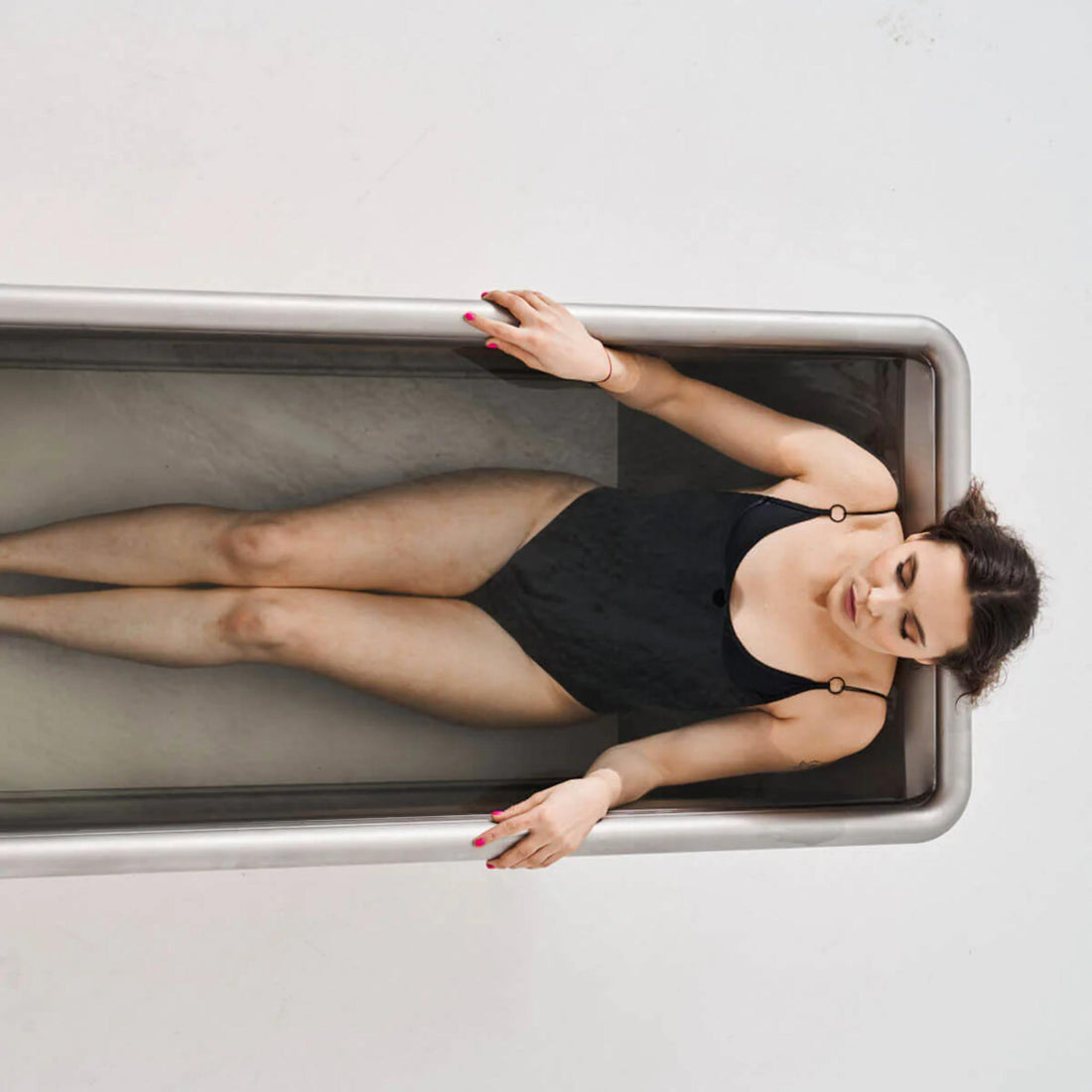 Cold Plunge vs Sauna: Which Is Better for Recovery?