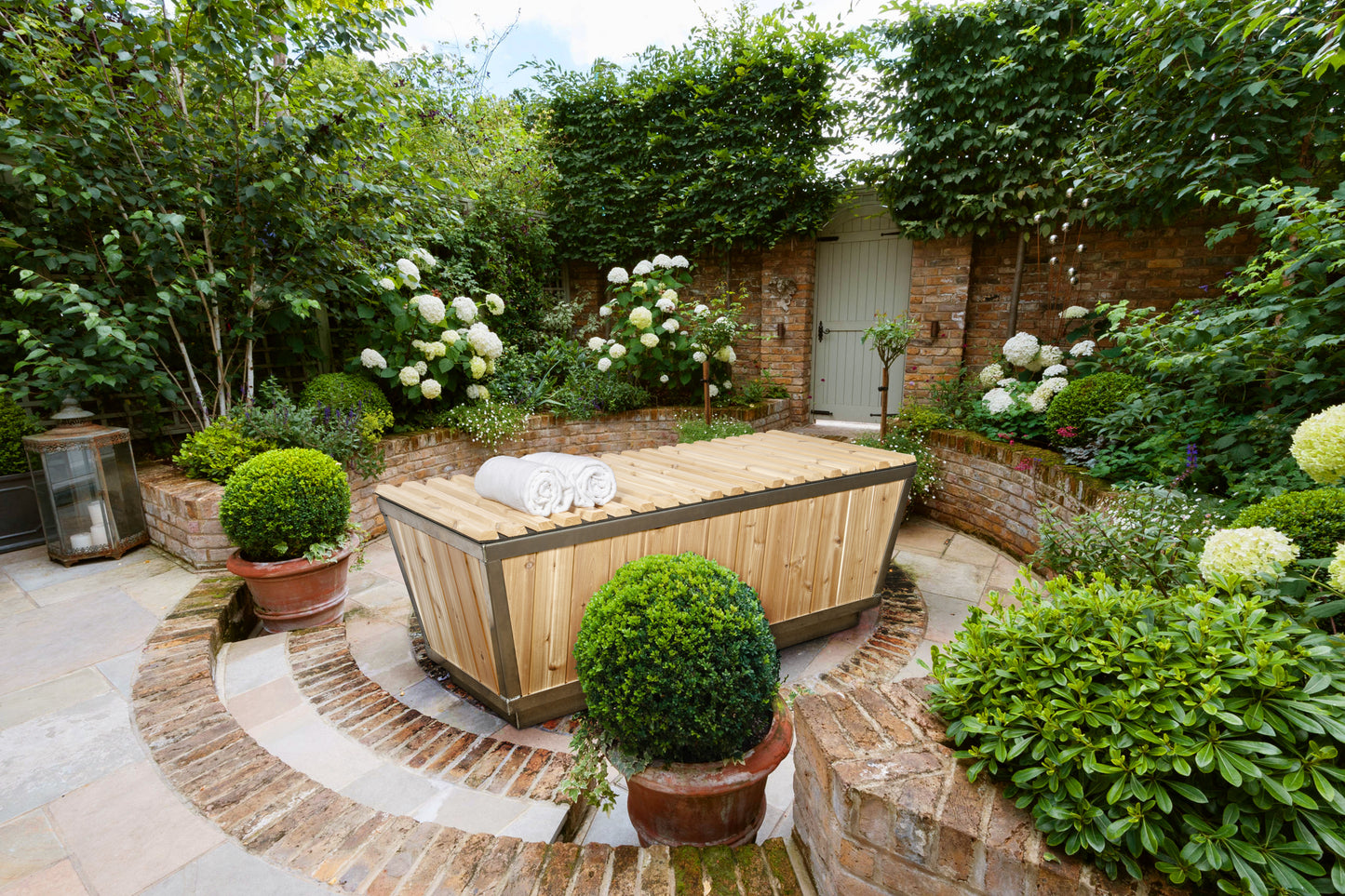 Starlight Wood Burning Hot Tub