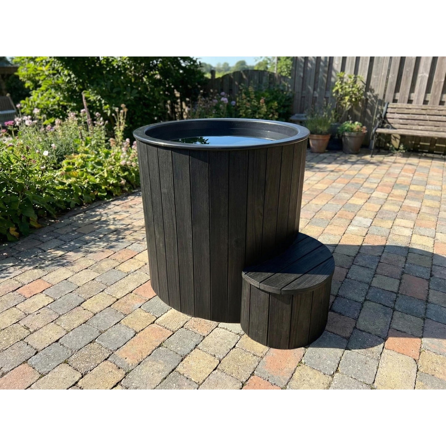 Hot & Cold Plunge Tub – 1 Person – Temperature-Controlled Soaking & Recovery – SaunaLife S1B