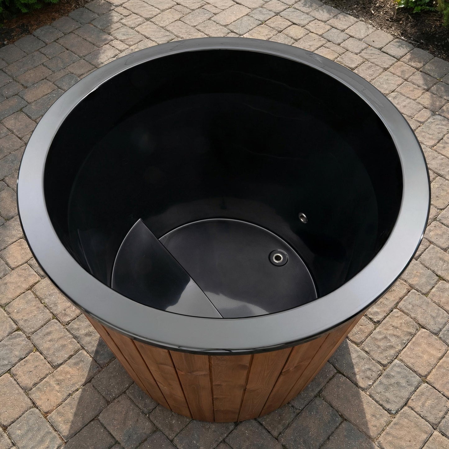 Hot & Cold Plunge Tub – 1 Person – Temperature-Controlled Soaking & Recovery – SaunaLife S1N